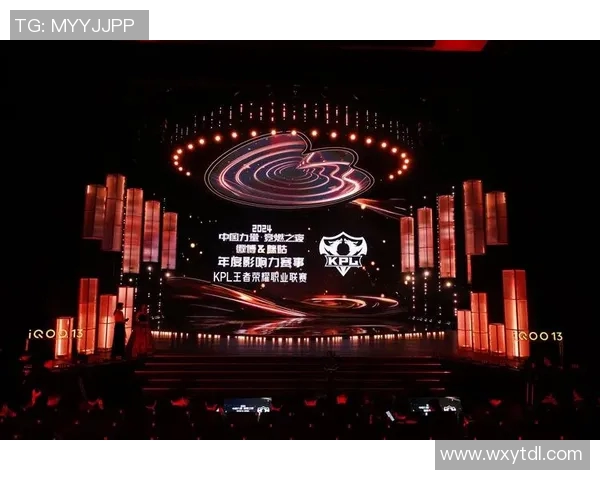 JDG战队在S15电竞总决赛青年赛中以63分稳居积分榜首位